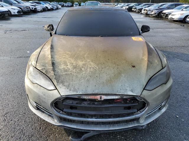 5YJSA1CG0DFP21124 - 2013 TESLA MODEL S Այրված լուսանկար 5