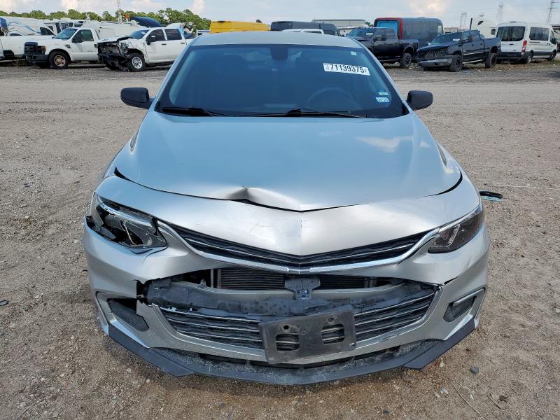 1G1ZB5ST2HF200434 - 2017 CHEVROLET MALIBU LS Argent photo 5