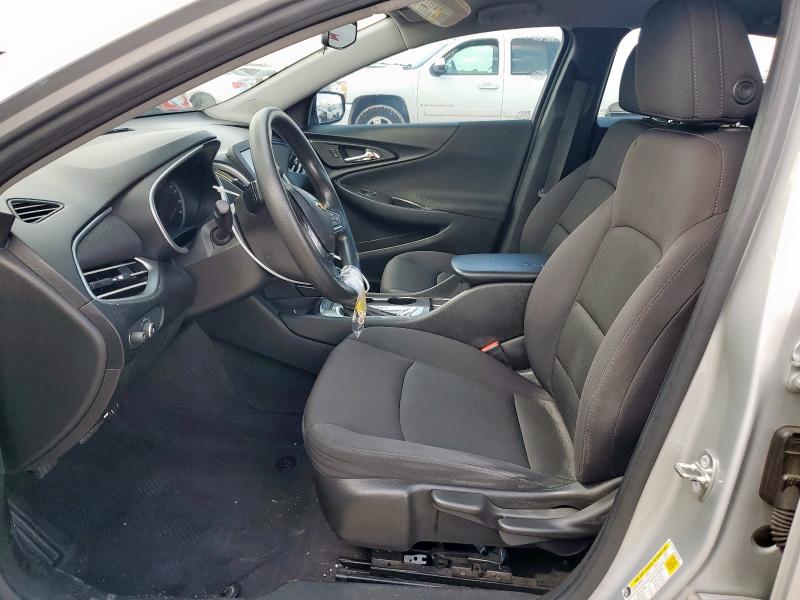 1G1ZB5ST2HF200434 - 2017 CHEVROLET MALIBU LS Argent photo 7