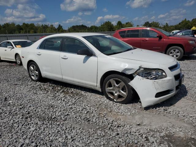 1G1ZB5E02CF226543 - 2012 CHEVROLET MALIBU LS თეთრი ფოტო 4