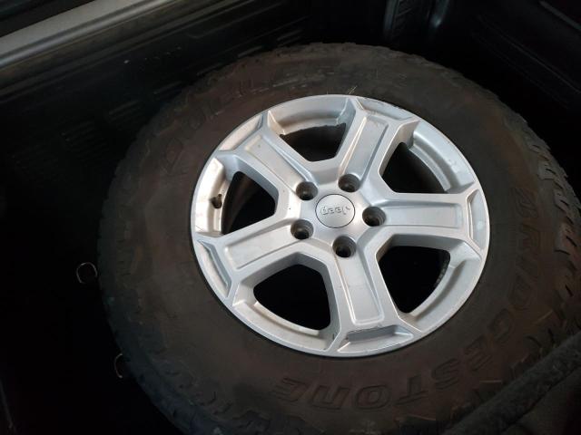 1C4HJXDG8KW518664 - 2019 JEEP WRANGLER U SPORT ვერცხლისფერი ფოტო 13