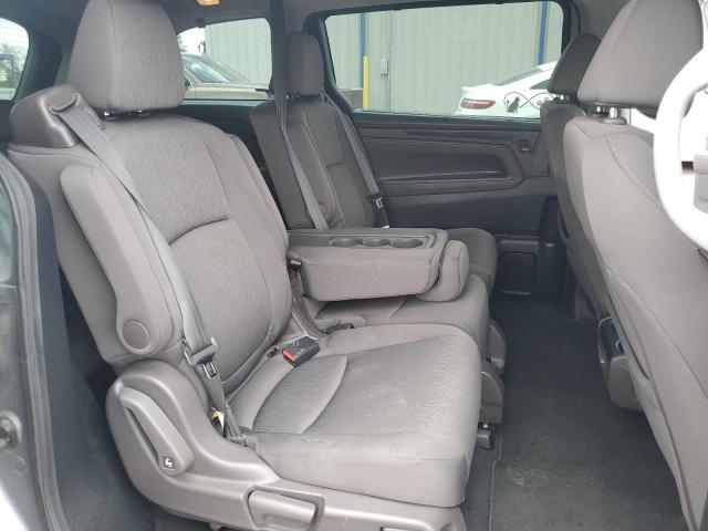 5FNRL6H56LB045886 - 2020 HONDA ODYSSEY EX SILVER photo 11