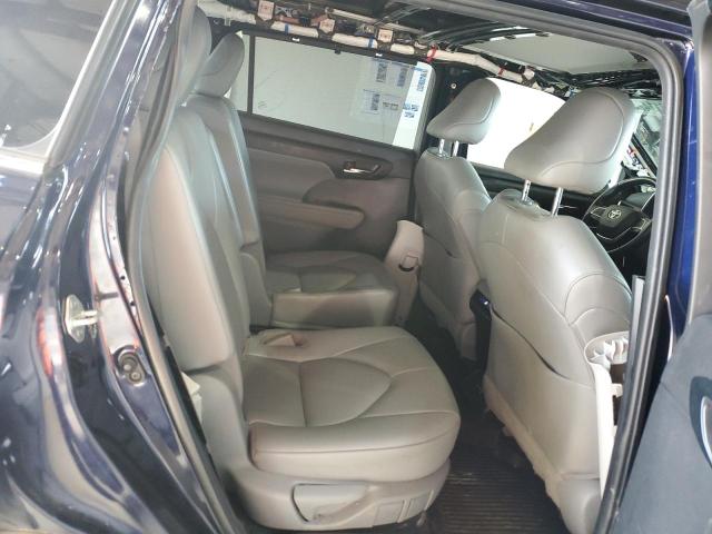 5TDHZRBH3NS204246 - 2022 TOYOTA HIGHLANDER XLE BLUE photo 11