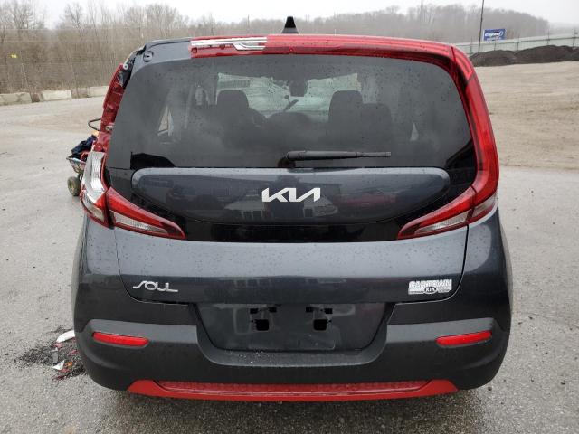 KNDJ23AU8N7821427 - 2022 KIA SOUL LX GRAY photo 6