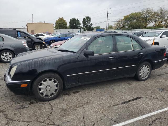 WDBJF20F0VJ032238 - 1997 MERCEDES-BENZ E 300D BLACK photo 1