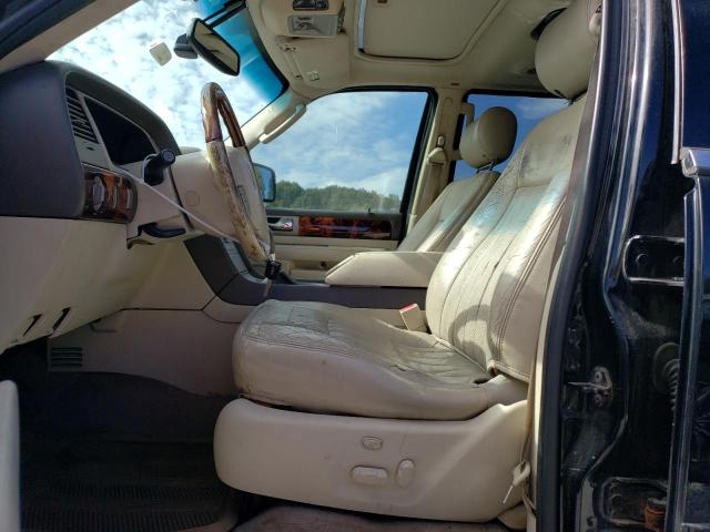 5LMFU28R14LJ03597 - 2004 LINCOLN NAVIGATOR შავი ფოტო 7