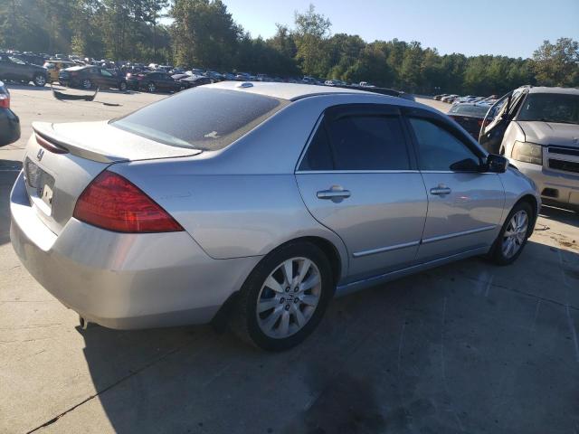 1HGCM66867A068309 - 2007 HONDA ACCORD EX SILVER photo 3