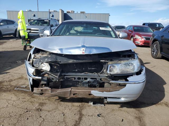 1LNHM81W81Y739155 - 2001 LINCOLN TOWN CAR EXECUTIVE SILVER photo 5