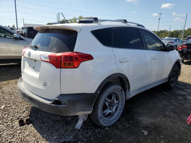 JTMBFREV9FJ044727 - 2015 TOYOTA RAV4 LE WHITE photo 3