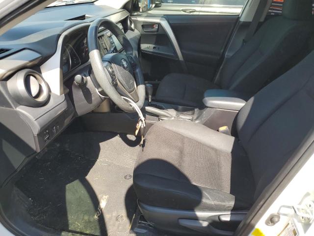 JTMBFREV9FJ044727 - 2015 TOYOTA RAV4 LE WHITE photo 7
