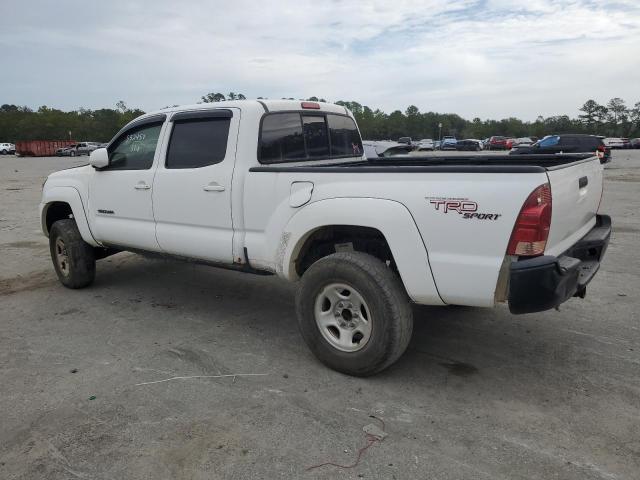 3TMMU52N06M002154 - 2006 TOYOTA TACOMA DOUBLE CAB LONG BED WHITE photo 2