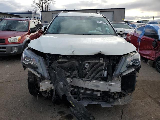 5N1DR2MM8HC637563 - 2017 NISSAN PATHFINDER S WHITE photo 5