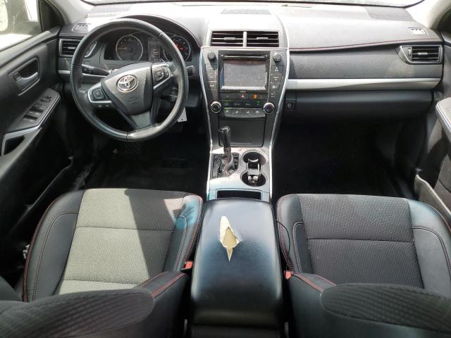 4T1BF1FK6HU452539 - 2017 TOYOTA CAMRY LE SILVER photo 8