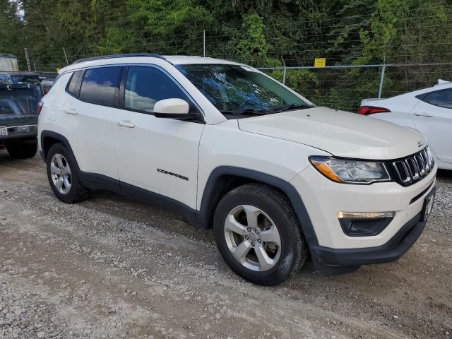 3C4NJCBB5JT272521 - 2018 JEEP COMPASS LATITUDE أبيض صورة 4