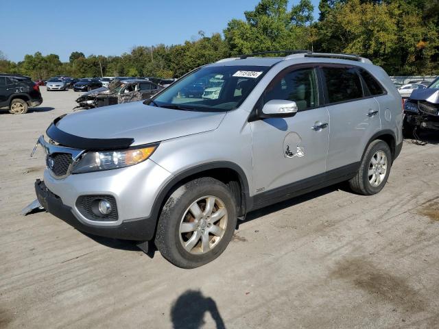 2013 KIA SORENTO LX, 