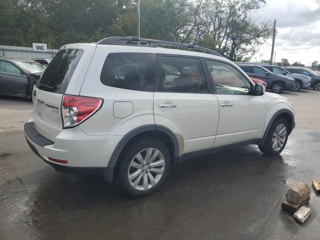 JF2SHADCXBH713764 - 2011 SUBARU FORESTER 2.5X PREMIUM WHITE photo 3