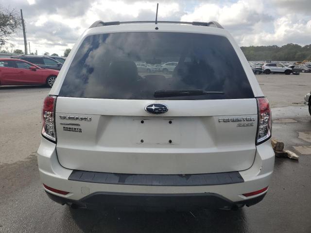 JF2SHADCXBH713764 - 2011 SUBARU FORESTER 2.5X PREMIUM WHITE photo 6
