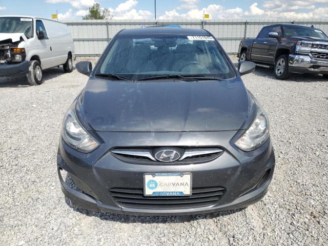 KMHCT4AE4DU415323 - 2013 HYUNDAI ACCENT GLS GRAY photo 5