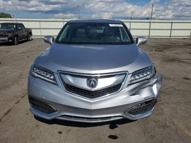 5J8TB4H33JL028261 - 2018 ACURA RDX SILVER photo 5