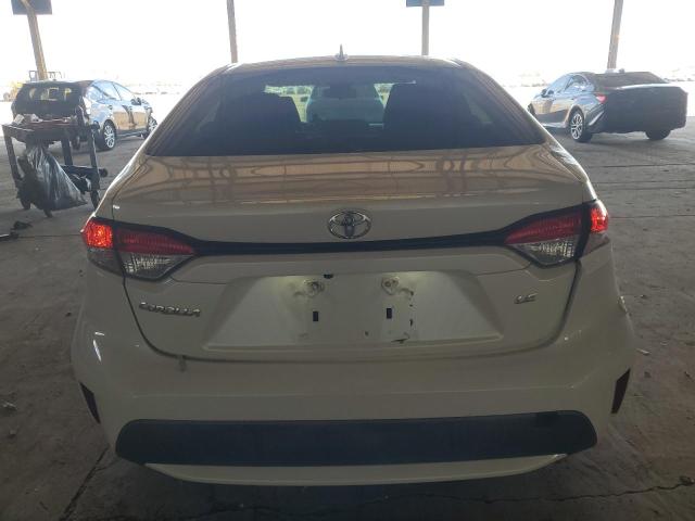 JTDEPRAE3LJ015946 - 2020 TOYOTA COROLLA LE 白色 照片 6