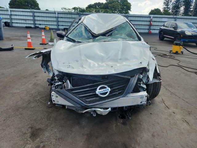 1N4AL3APXJC264731 - 2018 NISSAN ALTIMA 2.5 WHITE photo 5