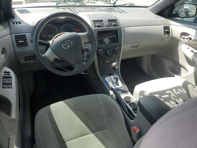 1NXBU4EE1AZ372297 - 2010 TOYOTA COROLLA BASE ვერცხლისფერი ფოტო 8