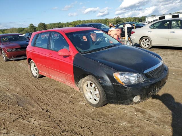 KNAFE161255076604 - 2005 KIA SPECTRA5 RED photo 4