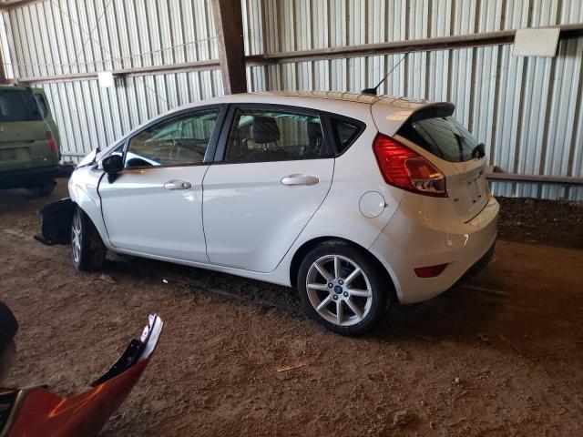 3FADP4EJ1KM148234 - 2019 FORD FIESTA SE WHITE photo 2