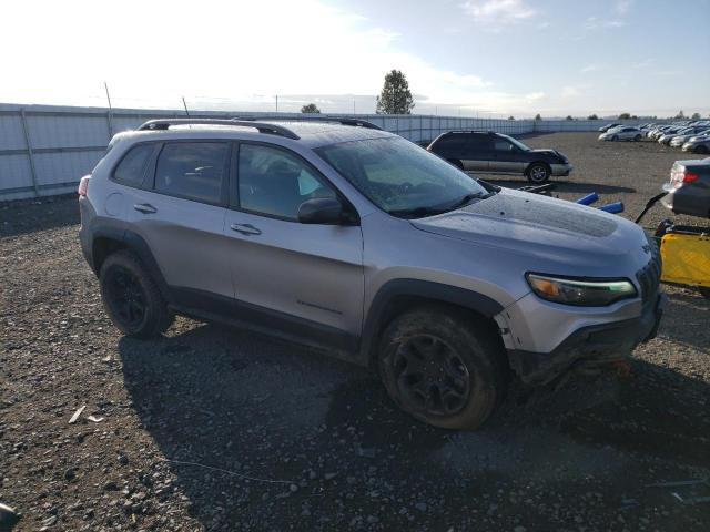 1C4PJMBN3KD209952 - 2019 JEEP CHEROKEE TRAILHAWK SILVER photo 4