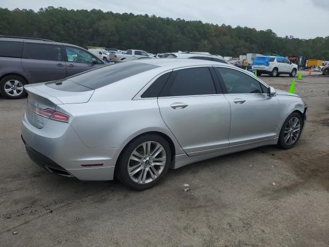 3LN6L2G98GR609554 - 2016 LINCOLN MKZ SILVER photo 3