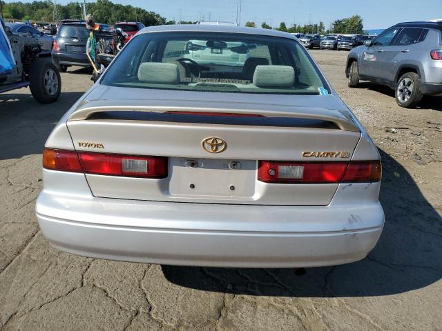 4T1BG22K5XU881095 - 1999 TOYOTA CAMRY CE TAN photo 6
