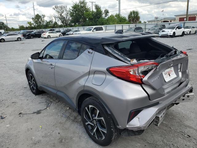 NMTKHMBXXKR083227 - 2019 TOYOTA C-HR XLE 银色 照片 2
