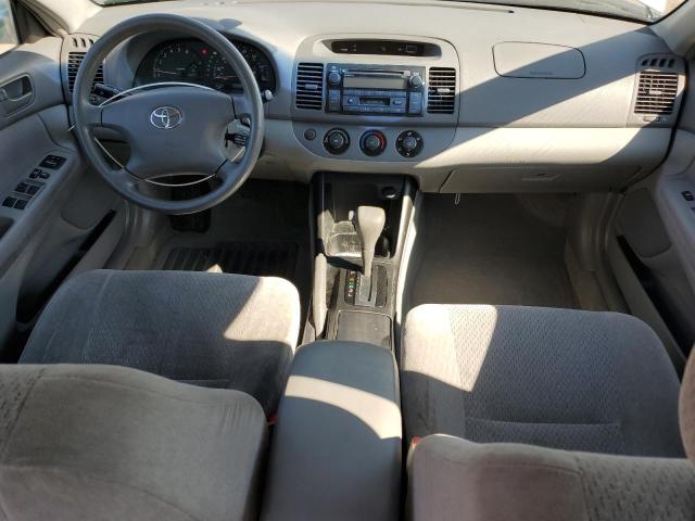 JTDBE32K940272997 - 2004 TOYOTA CAMRY LE SILVER photo 8