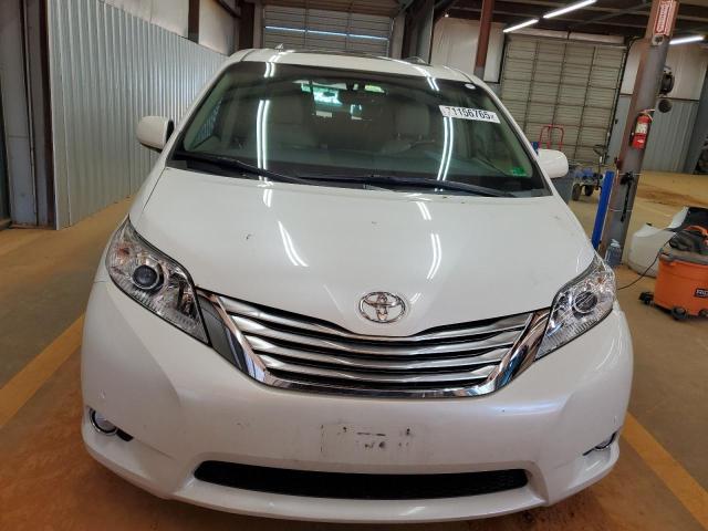 5TDYK3DC1CS268494 - 2012 TOYOTA SIENNA XLE Beyaz fotoğraf 5