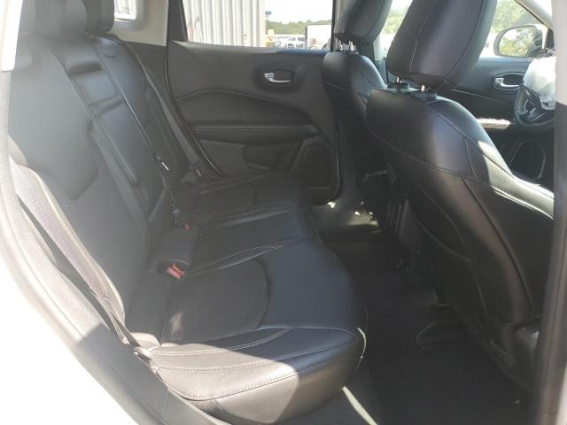 3C4NJCBB3JT127672 - 2018 JEEP COMPASS LATITUDE 白色 照片 11