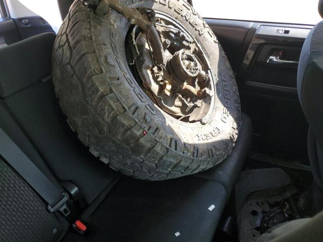 JTEBU5JR6G5373690 - 2016 TOYOTA 4RUNNER SR5/SR5 PREMIUM Gümüş foto 11