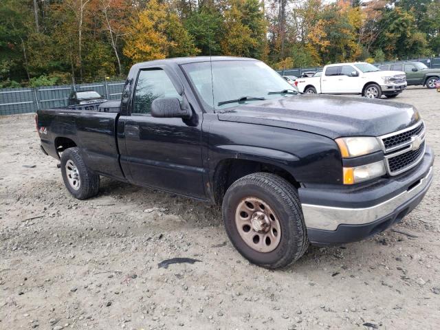 3GCEK14X57G255889 - 2007 CHEVROLET SILVERADO K1500 CLASSIC BLACK photo 4