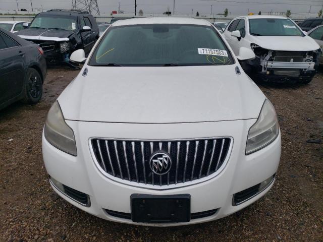 2G4GR5EK1C9149924 - 2012 BUICK REGAL WHITE photo 5