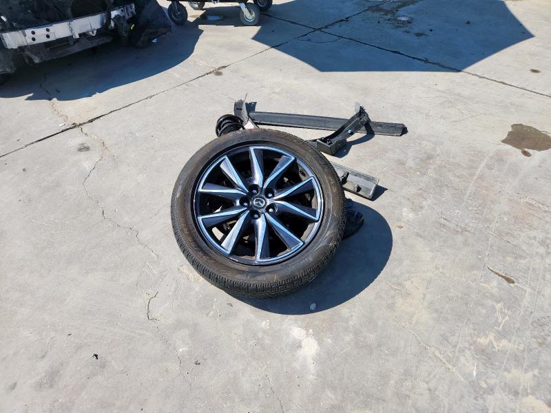 JM3KFADM7J1346768 - 2018 MAZDA CX-5 GRAND TOURING BLUE photo 13