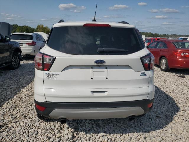 1FMCU9GDXJUC86069 - 2018 FORD ESCAPE SE WHITE photo 6