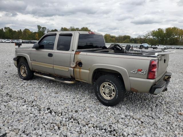 1GCGK29U83Z147631 - 2003 CHEVROLET SILVERADO K2500 GOLD photo 2