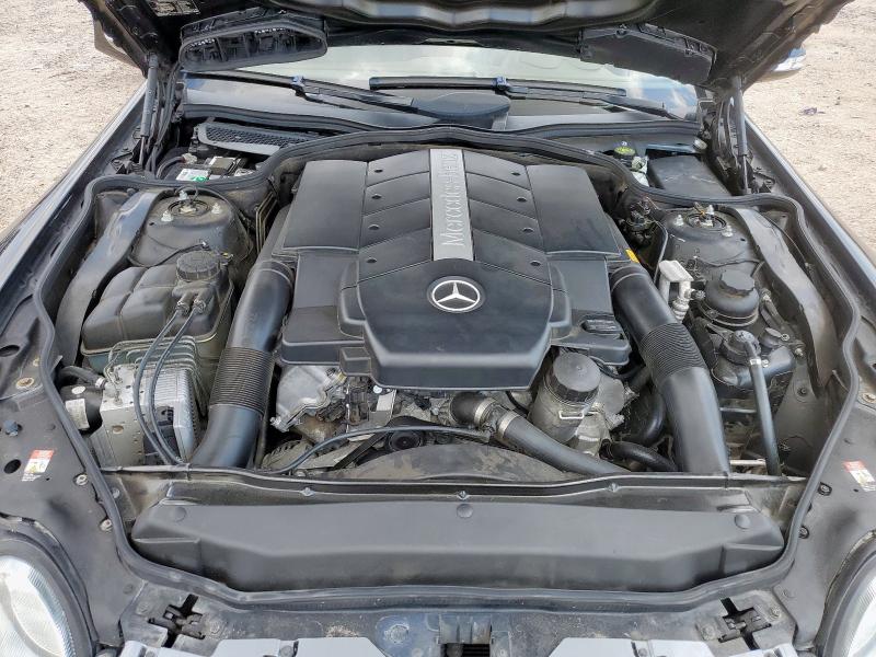 WDBSK75F73F033571 - 2003 MERCEDES-BENZ SL 500R BLACK photo 11