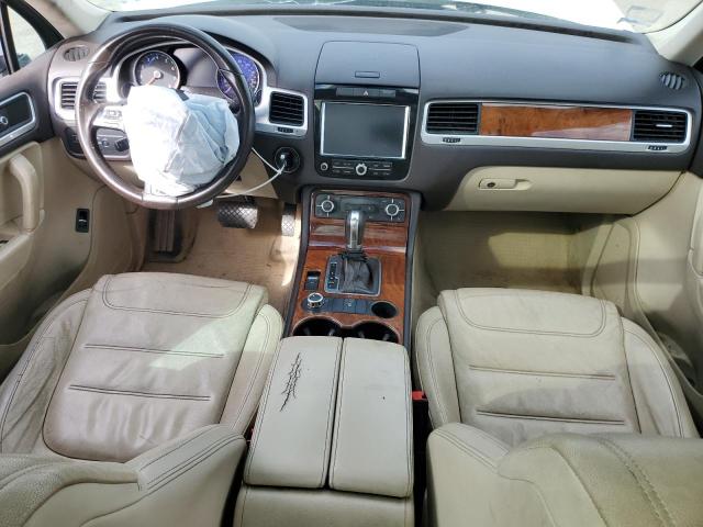 WVGEF9BP5DD012318 - 2013 VOLKSWAGEN TOUAREG V6 白色 照片 8