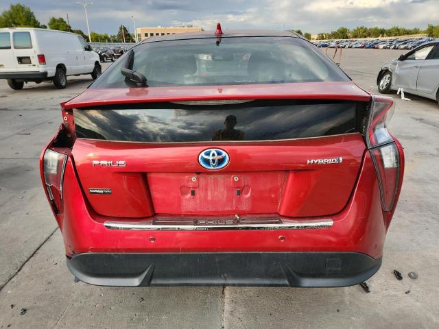 JTDKARFU2G3526871 - 2016 TOYOTA PRIUS 栗色 照片 6