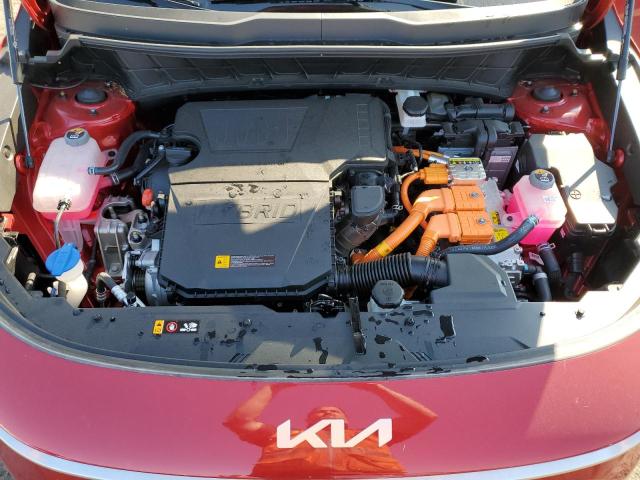 KNDCR3LE2R5137002 - 2024 KIA NIRO EX RED photo 11