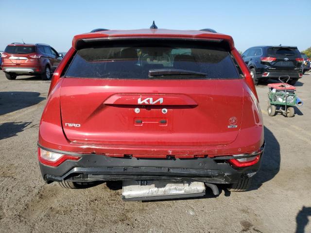 KNDCR3LE2R5137002 - 2024 KIA NIRO EX RED photo 6