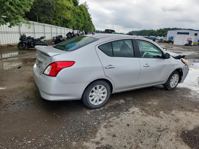 3N1CN7AP8KL812769 - 2019 NISSAN VERSA S 银色 照片 3