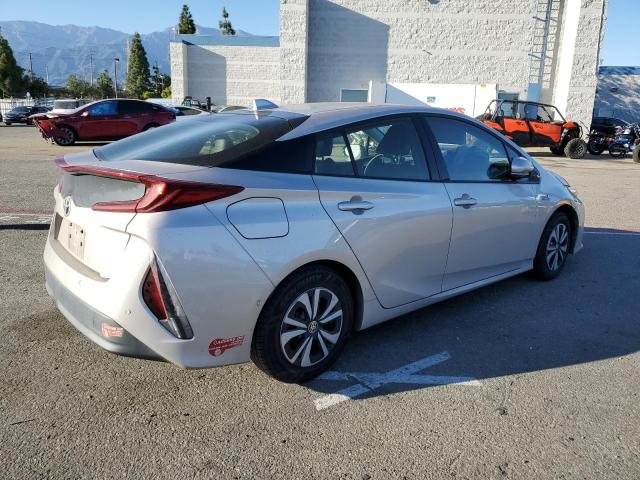 JTDKARFP6H3064567 - 2017 TOYOTA PRIUS PRIM SILVER photo 3