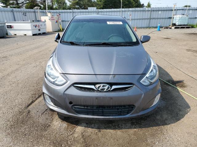 KMHCT4AE3HU184355 - 2017 HYUNDAI ACCENT SE GRAY photo 5