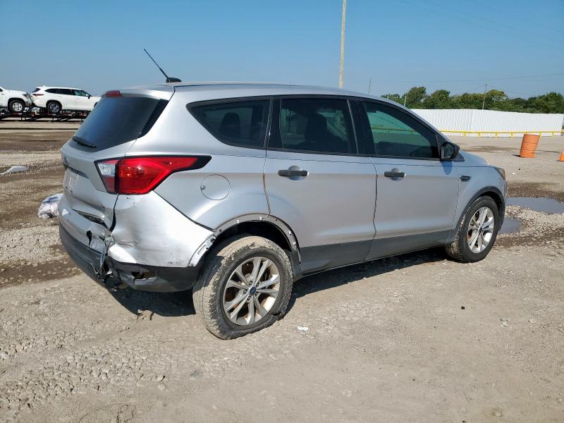 1FMCU0F75KUA18524 - 2019 FORD ESCAPE S 银色 照片 3